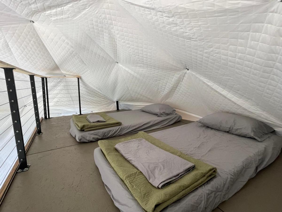 Canyon Rim Domes - A Luxury Glamping Experience!! Monticello Εξωτερικό φωτογραφία