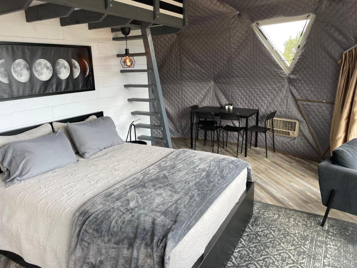 Canyon Rim Domes - A Luxury Glamping Experience!! Monticello Εξωτερικό φωτογραφία
