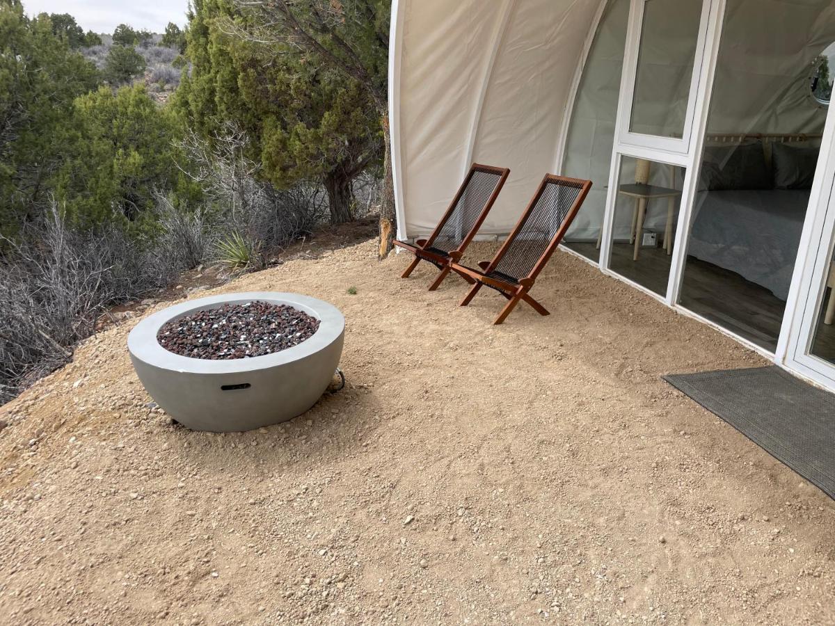 Canyon Rim Domes - A Luxury Glamping Experience!! Monticello Εξωτερικό φωτογραφία
